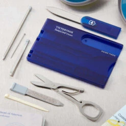 Victorinox SwissCard Classic Swiss Army Knife 11 Victorinox SwissCard Classic Swiss Army Knife -Blade HQ SA53928 InUse x1000 4e7d36bc 1c05 4333 a698 7bab24344cbe