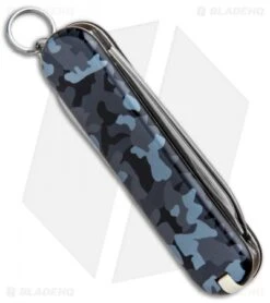 Victorinox Swiss Army Knife Classic SD Navy Camouflage -Blade HQ Victorinox Swiss Army Knife Classic SD Navy Canouflage 0.6223.942US2 BHQ 90279 jr side