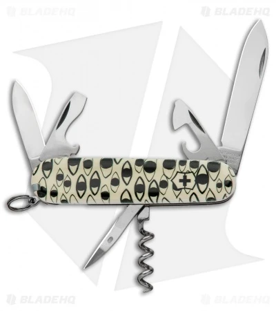 Victorinox Swiss Army Spartan Knife Eyes 59154US1 1 Victorinox Swiss Army Spartan Knife Eyes 59154US1